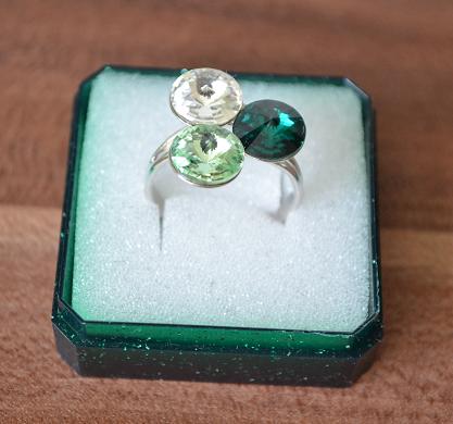 Rivoli prsten Crystal-Chrysolite-Emerald