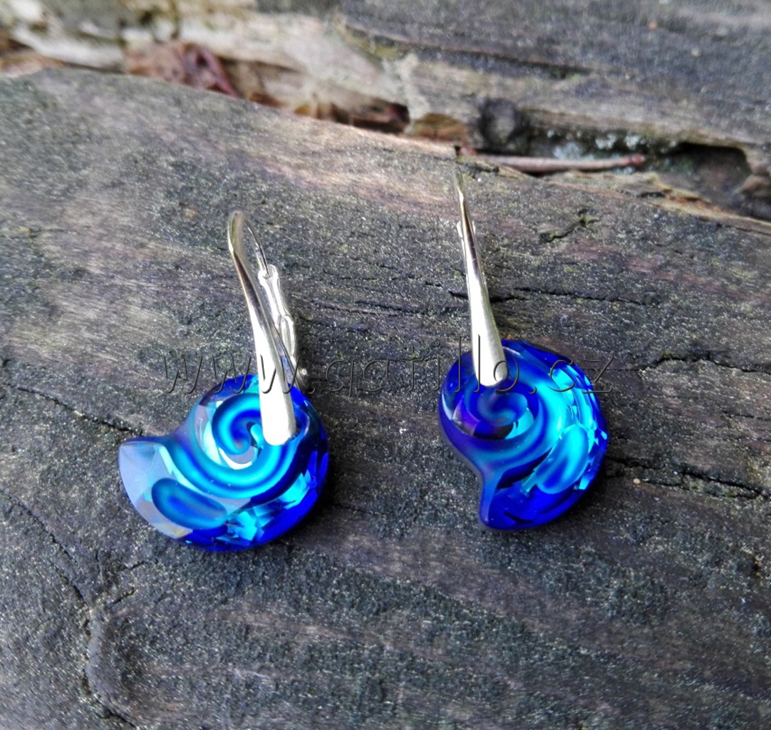 Sea Snail Crystal Bermuda Blue