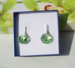 octagon Peridot